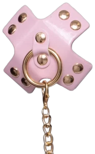 Bad Kitty tepelsticker roze, detail van de studs
